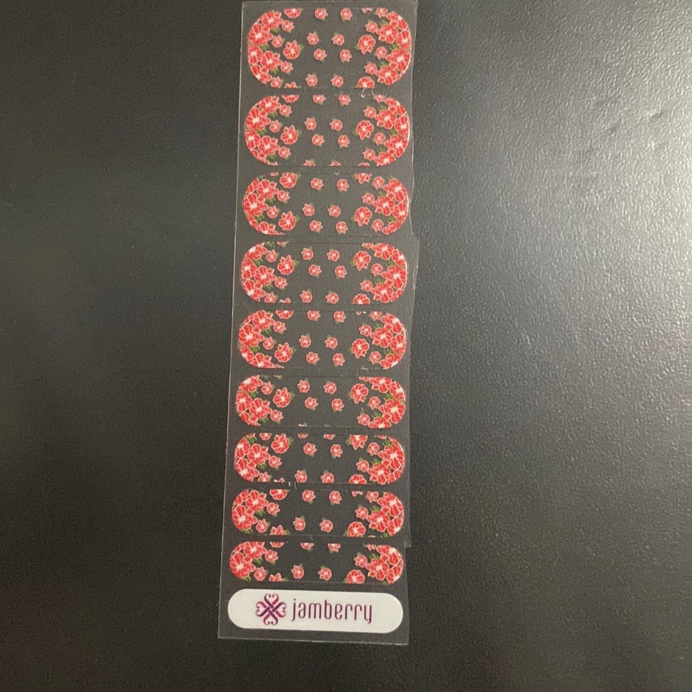 ✨5 for 20✨ Jamberry half sheet Sister Style Exclusive
